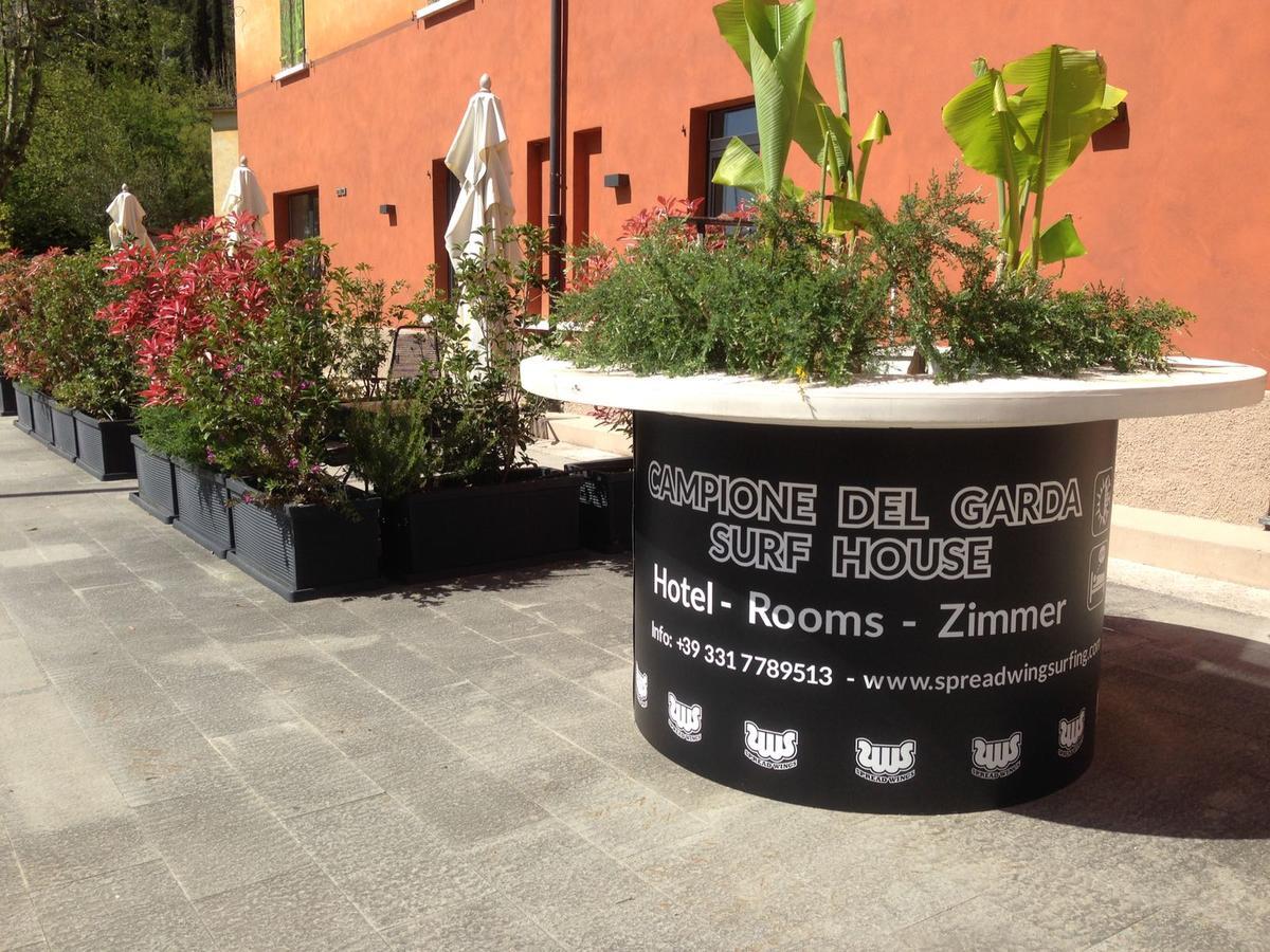 Pieve  Campione Del Garda Surf House 호스텔 외부 사진
